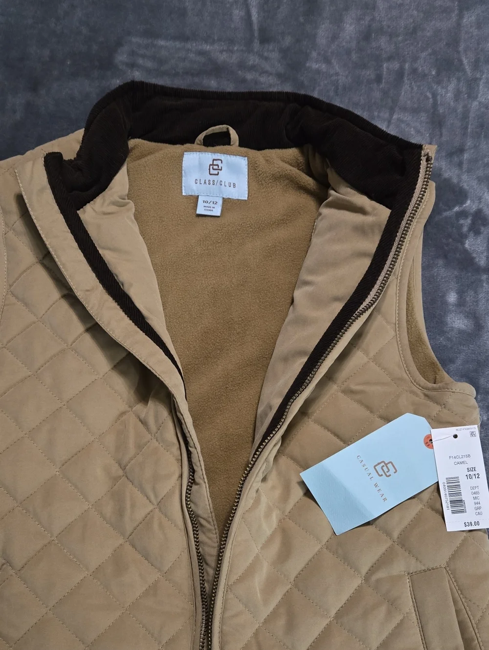 Class Club Boys Size 10/12 Quilted Puffer Vest Fleece Lined In The Color  Camel